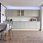 Cosy Flat 500 M From The With Swimming Pools And Tennis Court Apartament Alicante
