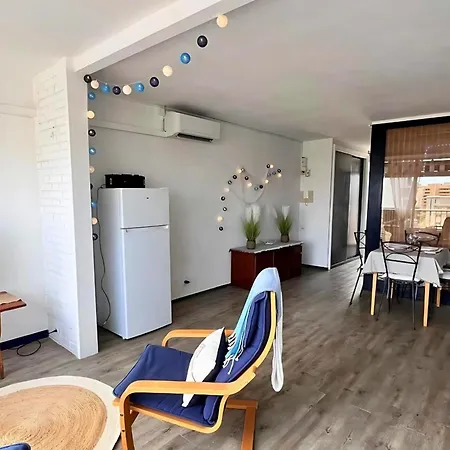 Cosy Flat 500 M From The With Swimming Pools And Tennis Court Apartamento