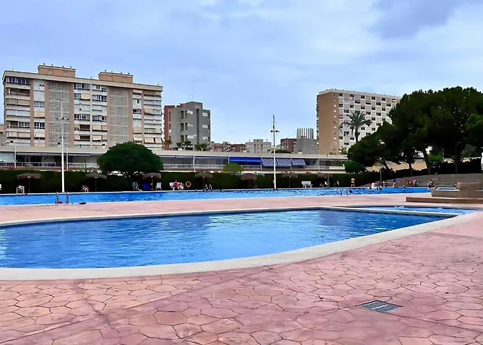 Cosy Flat 500 M From The With Swimming Pools And Tennis Court