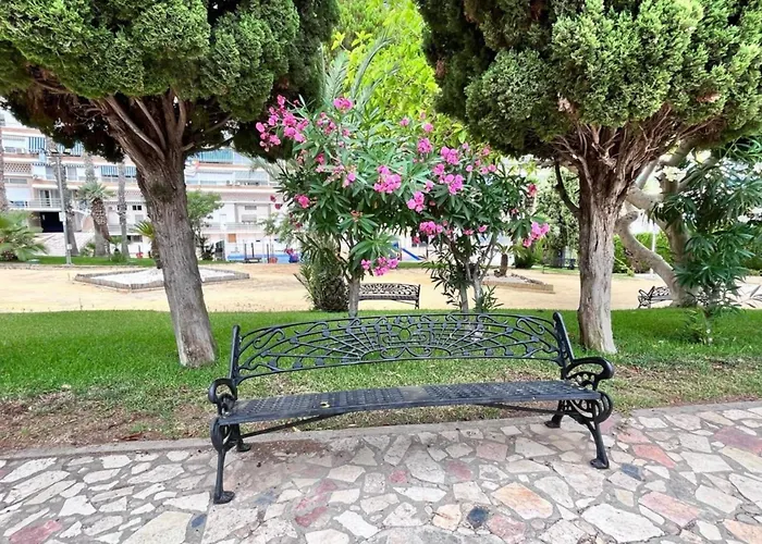 Cosy Flat 500 M From The With Swimming Pools And Tennis Court Alicante